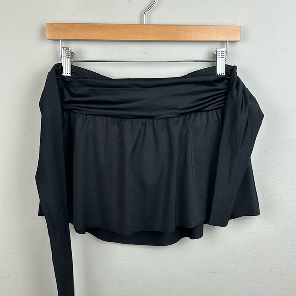 NWT J .Crew Belted Swim Skirt Bottoms Black Sz S - Picture 2 of 6